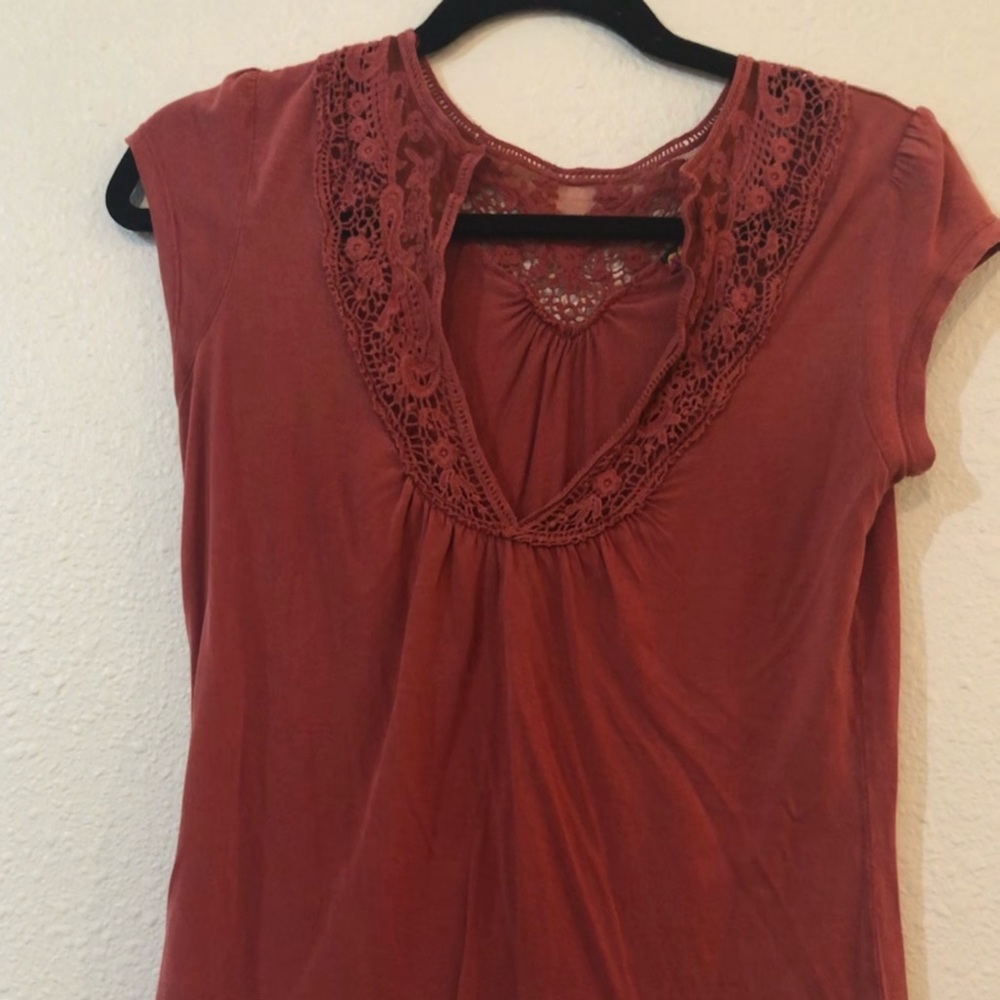 Burnt orange lacy shirt